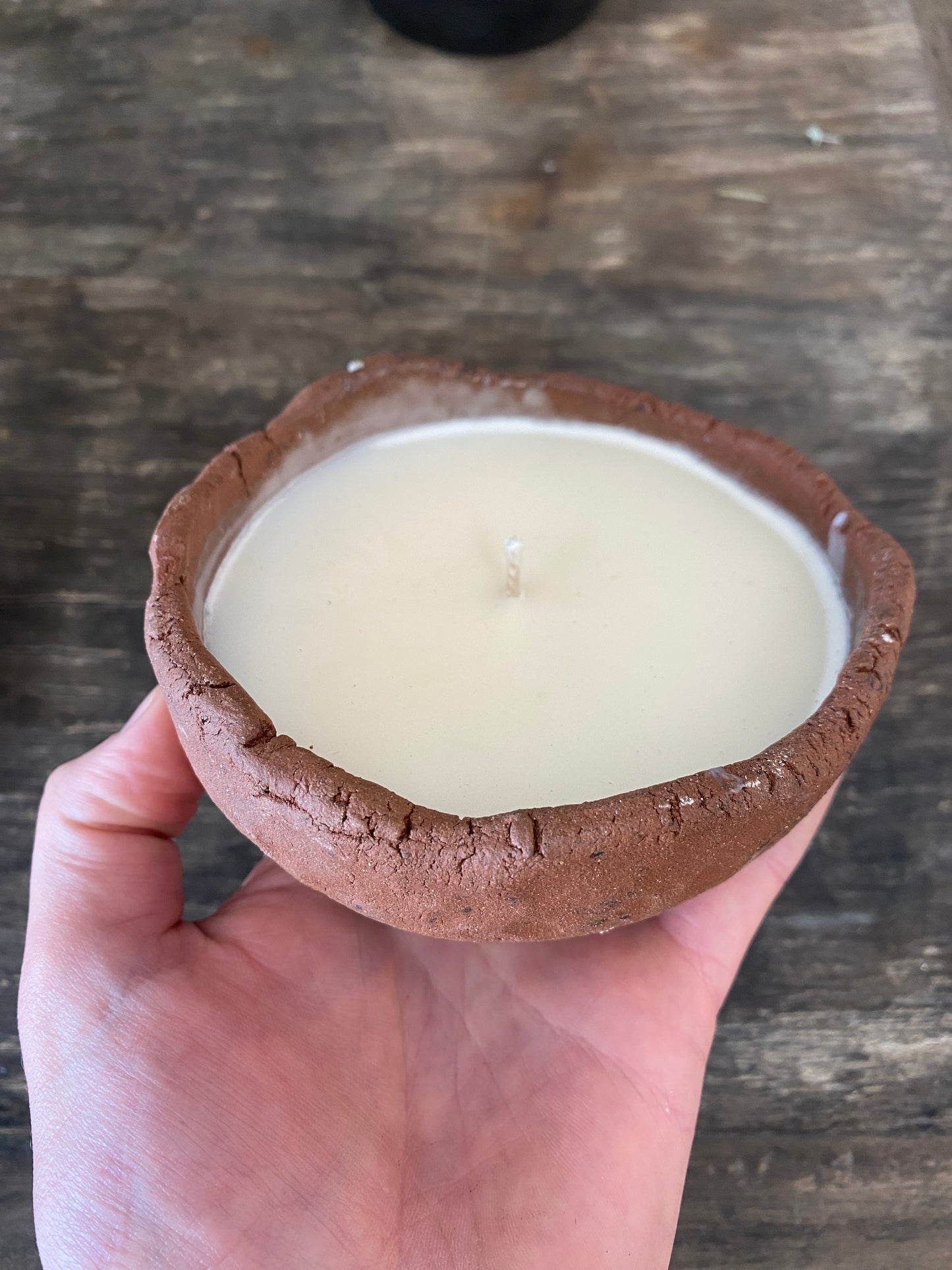 Oud earthenware 🕯️