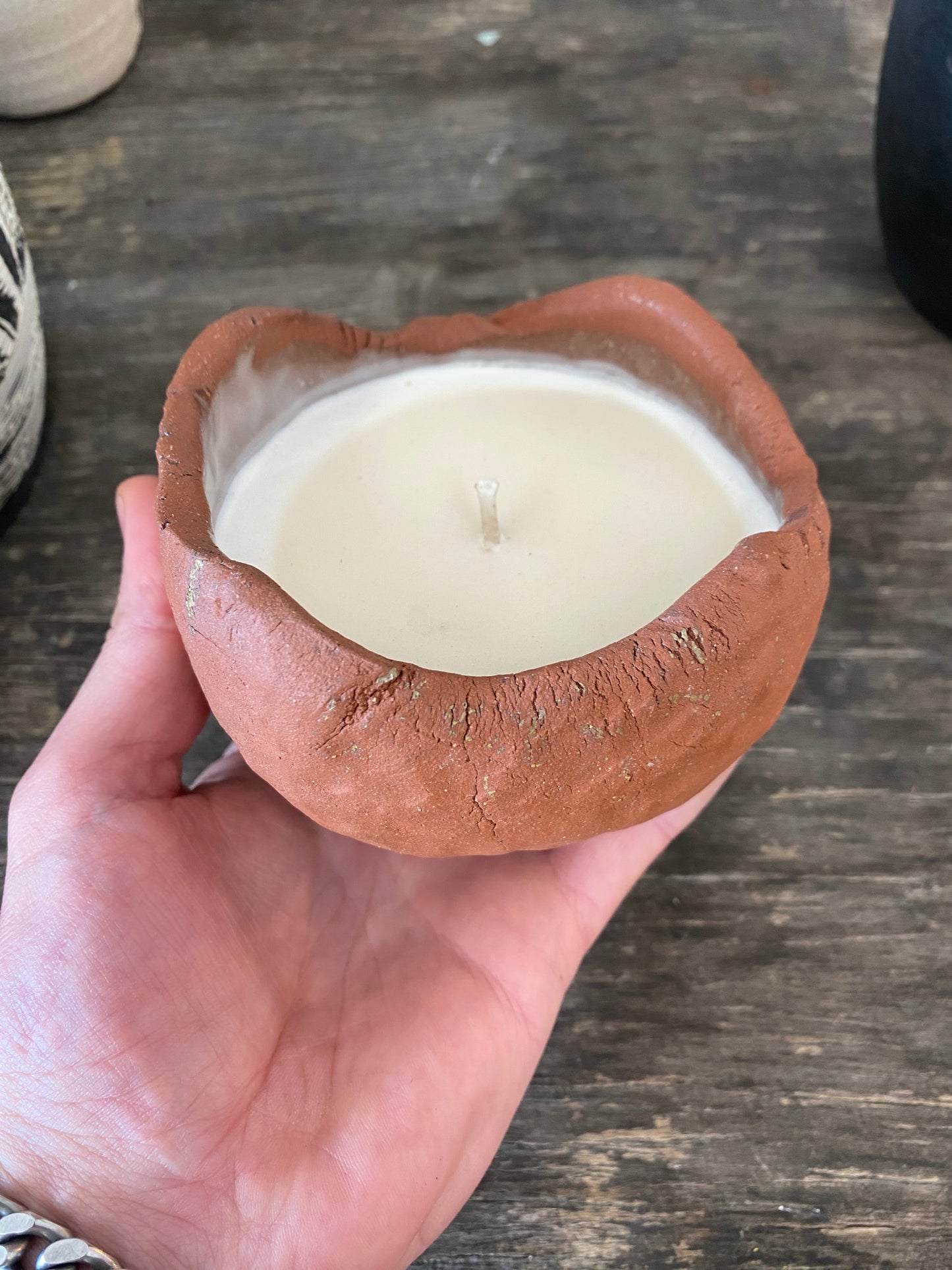 Oud earthenware 🕯️